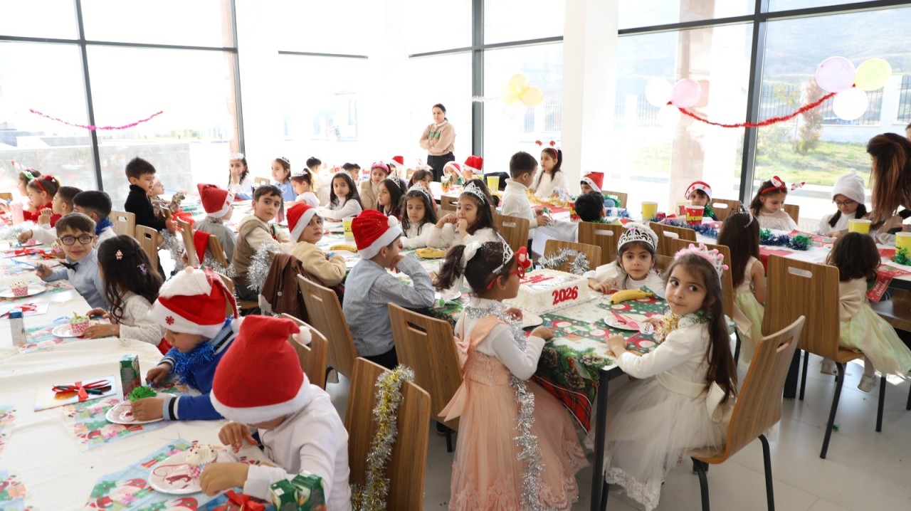 AHİK uşaqlar üçün bayram şənlikləri təşkil edib - FOTOLAR